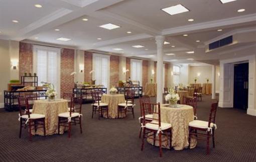 фото отеля The Tremont House A Wyndham Grand Hotel