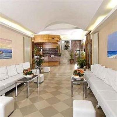 фото отеля Lungomare Hotel Cervia