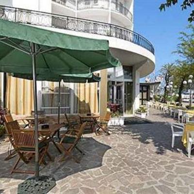 фото отеля Lungomare Hotel Cervia