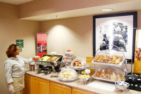 фото отеля Hampton Inn Oakland Hayward