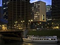 Hotel Sax Chicago