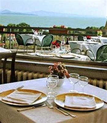 фото отеля Cavalieri Hotel Passignano sul Trasimeno
