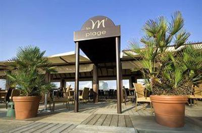 фото отеля Hotel les Bains de Camargue