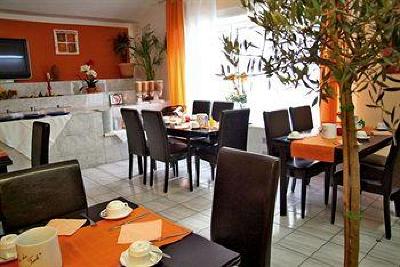 фото отеля Hotel Italia Munich