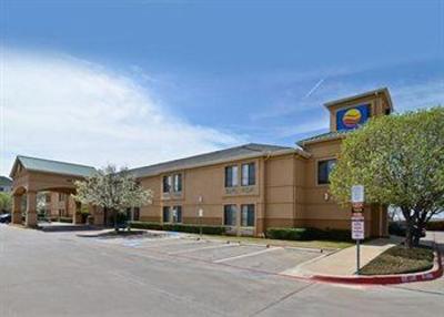 фото отеля Comfort Inn DFW Airport South