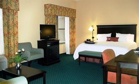 фото отеля Hampton Inn & Suites Seal Beach