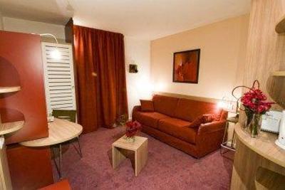 фото отеля Suite Home Paris Pantin