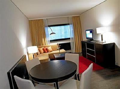 фото отеля Four Points by Sheraton Sihlcity Zurich