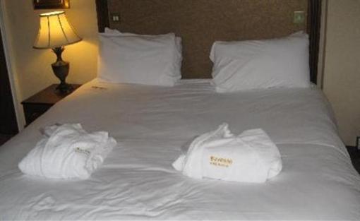 фото отеля The Carlton Hotel Edinburgh