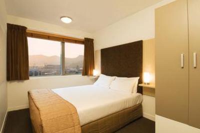 фото отеля Oaks Smartstay Apartments on Cashel Christchurch