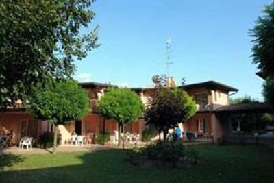 фото отеля Villaggio Turistico Lugana Apartments Sirmione