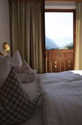 фото отеля Stillebacherhof Hotel Sankt Leonhard im Pitztal