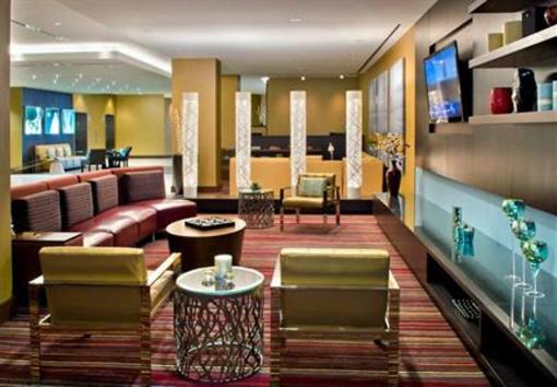 фото отеля Courtyard by Marriott Washington D.C. Foggy Bottom