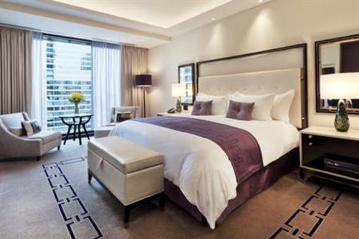 фото отеля The Langham Chicago