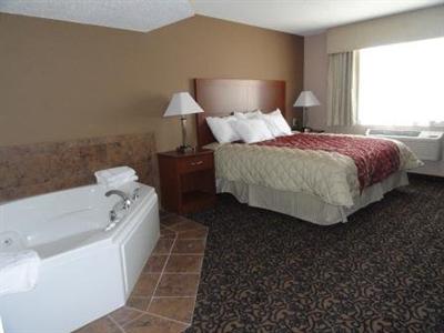 фото отеля Canby Inn & Suites