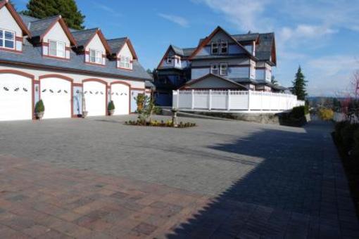 фото отеля Mansion Inn Lake Stevens