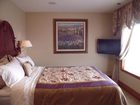 фото отеля Mansion Inn Lake Stevens