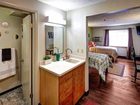 фото отеля Fingerlakes Inn
