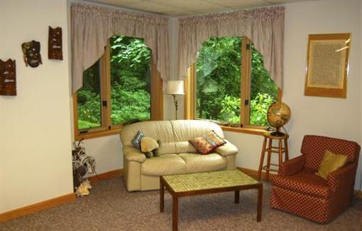 фото отеля The Cabin At Glenking Bed and Breakfast Minerva