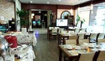 фото отеля Stay-Inn Hotel