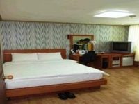 Stay-Inn Hotel