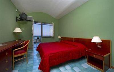 фото отеля Hotel Villaggio Torre Normanna Altavilla Milicia