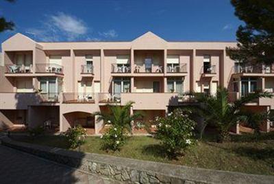 фото отеля Hotel Villaggio Torre Normanna Altavilla Milicia