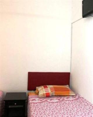 фото отеля Tropical Terrace Homestay
