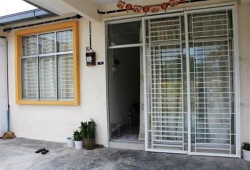фото отеля Tropical Terrace Homestay