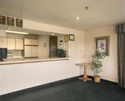 фото отеля Travelodge Hudsonville