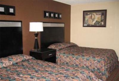 фото отеля Town House Inn & Suites Elmwood Park