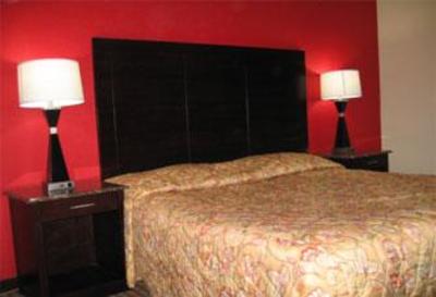 фото отеля Town House Inn & Suites Elmwood Park