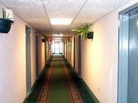 Town House Inn & Suites Elmwood Park