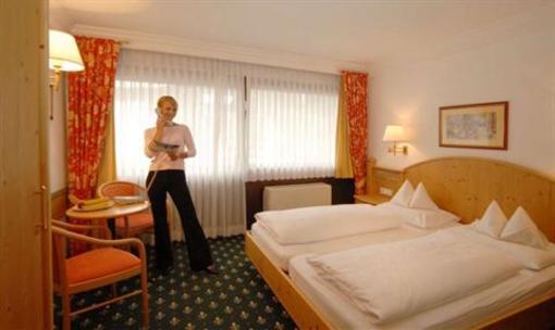 фото отеля Hanneshof Hotel Restaurant Filzmoos