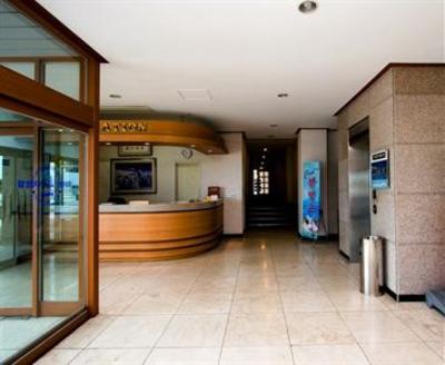 фото отеля Jeju White Beach Hotel