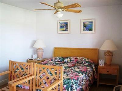 фото отеля Lake Roy Beach Inn