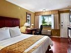 фото отеля Royal Coachman Inn & Suites