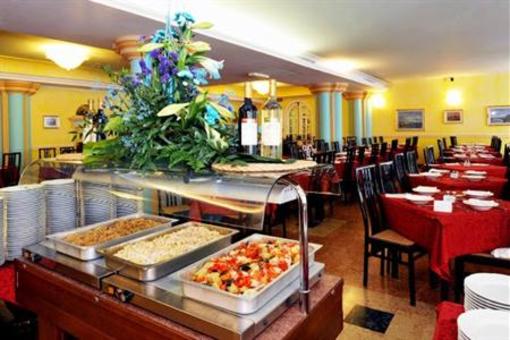 фото отеля Royal Hotel Garda