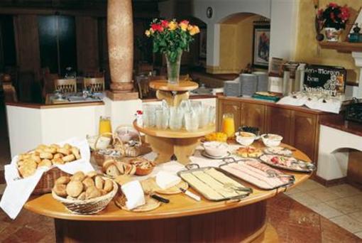 фото отеля Gasthof Hotel Hauslwirt Golling an der Salzach