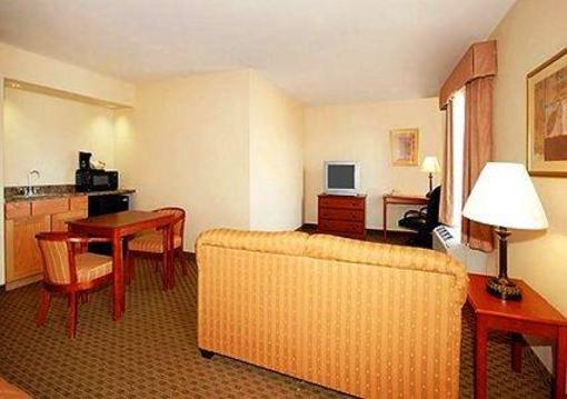 фото отеля Comfort Inn Sullivan