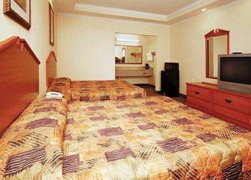 фото отеля Econo Lodge Inn & Suites Horn Lake