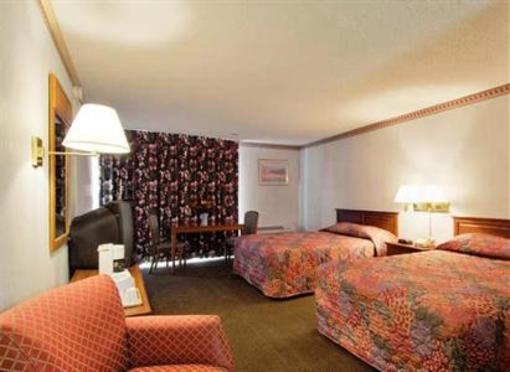 фото отеля Americas Best Value Inn - Cleveland Airport