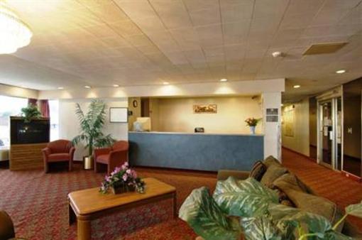 фото отеля Americas Best Value Inn - Cleveland Airport