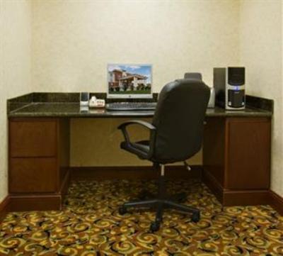 фото отеля Holiday Inn Express Hotel & Suites Levelland