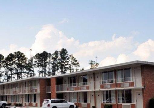 фото отеля Rodeway Inn Emporia (Virginia)