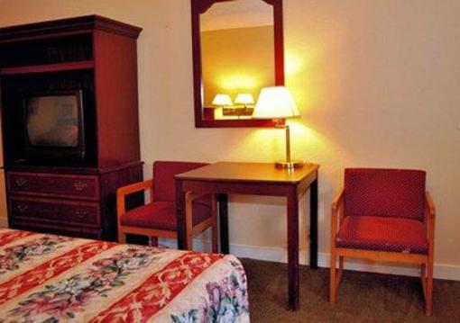 фото отеля Rodeway Inn Emporia (Virginia)