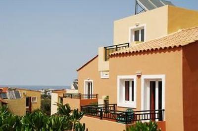фото отеля Golden Valantine Apartments