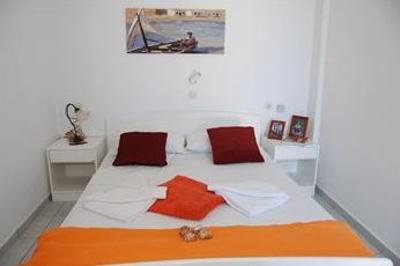 фото отеля Golden Valantine Apartments