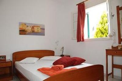 фото отеля Golden Valantine Apartments