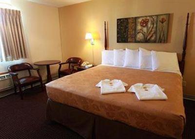 фото отеля Southern Oaks Inn